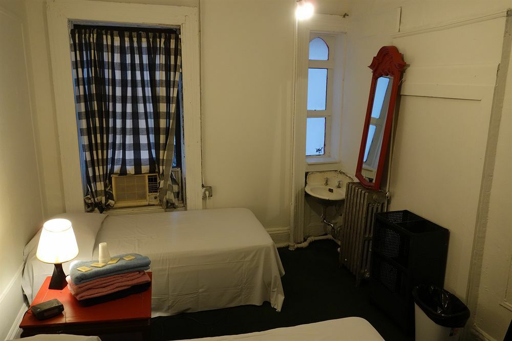 Carlton Arms Hotel Нью-Йорк Экстерьер фото
