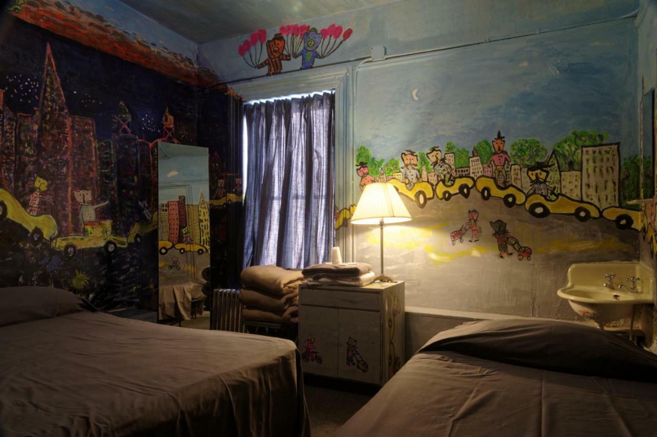 Carlton Arms Hotel Нью-Йорк Экстерьер фото